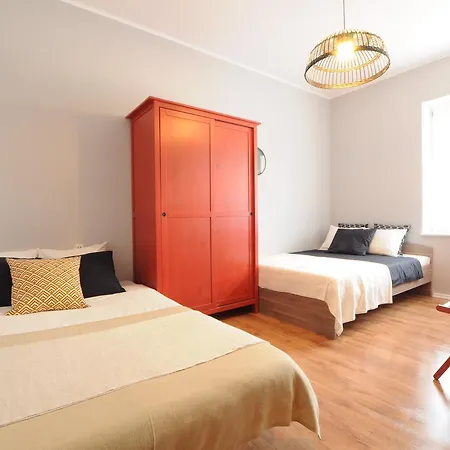 Pokoje Przy Parku Hostel *